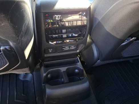 Used 2025 Jeep Grand Cherokee L Limited w/ MOPAR Finishing Package AWD/4WD image 11