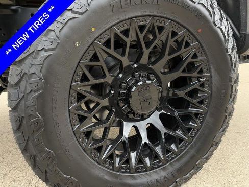 Certified 2024 Ford F250 XLT AWD/4WD image 11