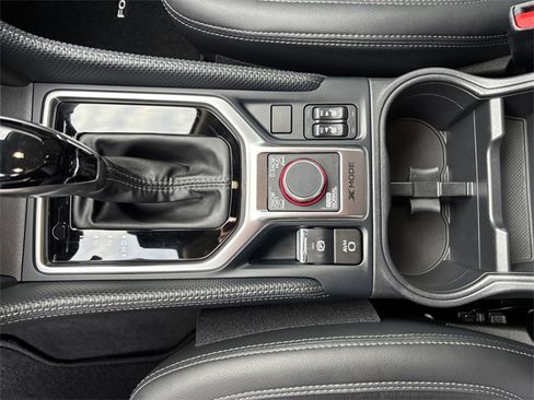 Certified 2024 Subaru Forester Limited image 18