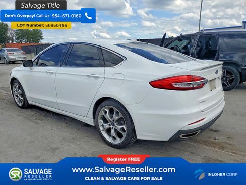 Used 2019 Ford Fusion Titanium AWD/4WD image 3