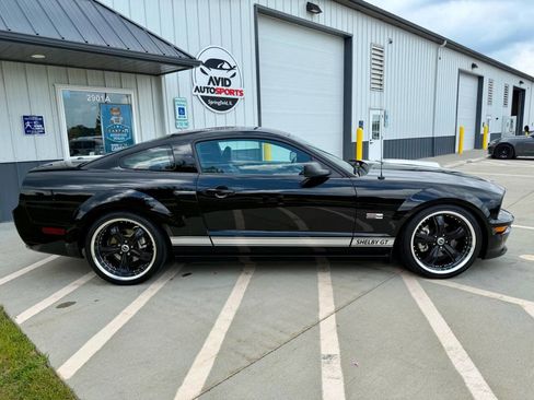 Used 2007 Ford Mustang GT image 10