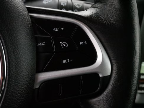 Used 2023 Jeep Renegade Altitude w/ Convenience Group I image 26