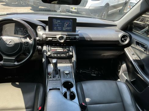 Used 2022 Lexus IS 300 w/ Premium Package RWD image 16