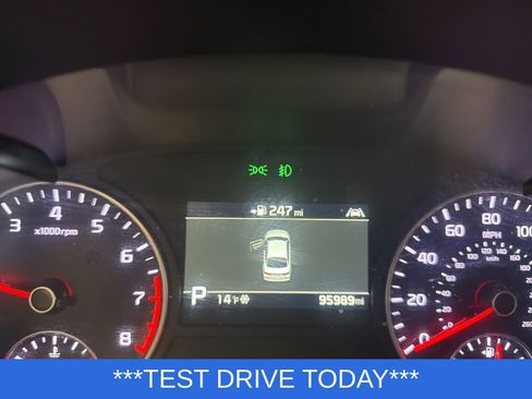 Used 2019 Kia Optima SX w/ SX Limited (Black) Package image 10