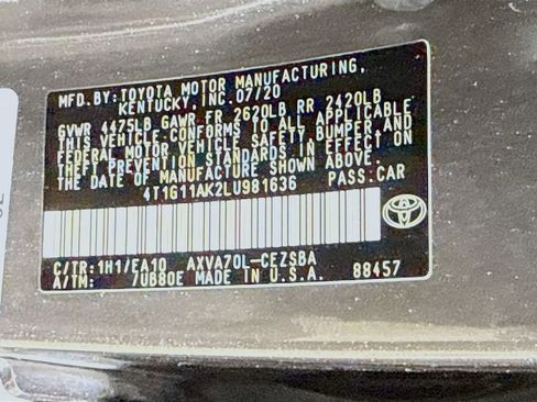 Certified 2020 Toyota Camry SE FWD image 28