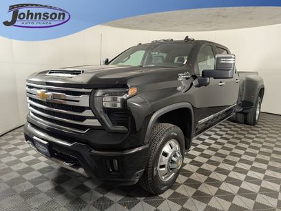 Used 2024 Chevrolet Silverado 3500 High Country w/ Technology Package