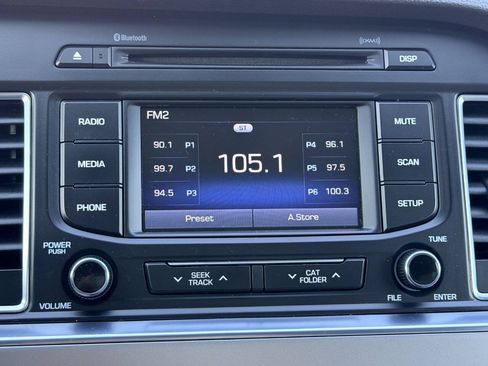 Used 2015 Hyundai Sonata SE w/ Option Group 02 FWD image 34