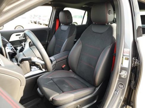 Certified 2025 Mercedes-Benz GLA 35 AMG 4MATIC image 18