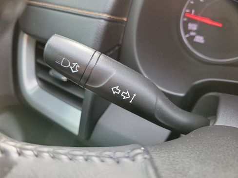 Used 2019 GMC Terrain SLT FWD image 29