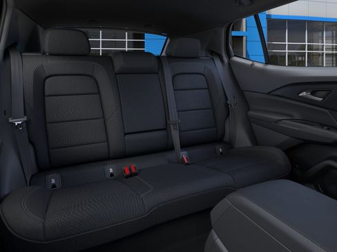 New 2026 Chevrolet Equinox EV LT w/ Comfort Package image 17