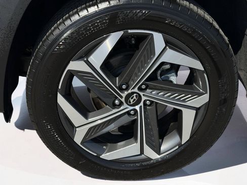 Used 2023 Hyundai Tucson Limited AWD/4WD image 5