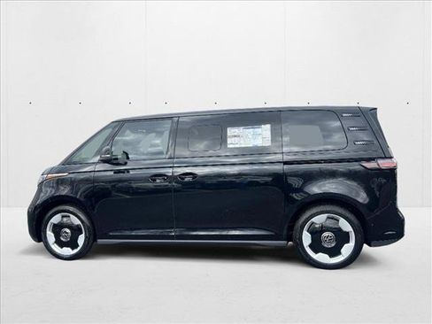 New 2025 Volkswagen ID. Buzz Pro S image 9