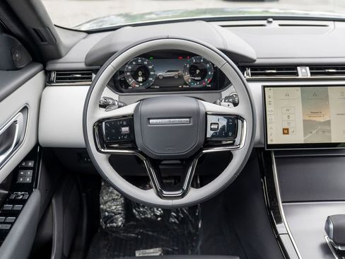 New 2026 Land Rover Range Rover Velar Dynamic SE image 12