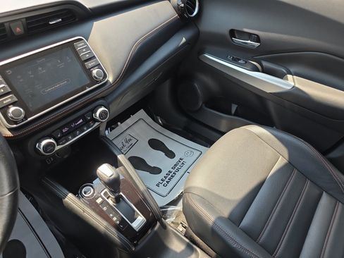 Used 2020 Nissan Kicks SR w/ SR Premium Package FWD image 21