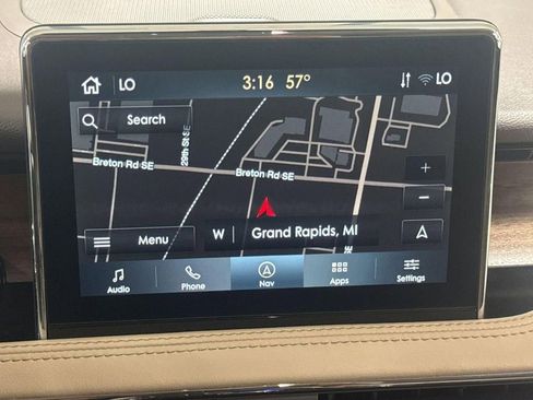 Certified 2022 Lincoln Corsair Reserve w/ Equipment Group 201A AWD/4WD image 25