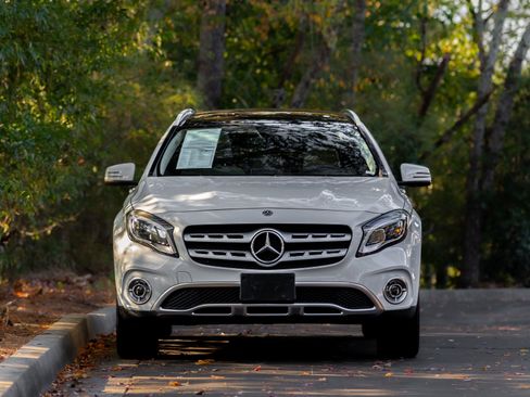 Used 2019 Mercedes-Benz GLA 250 GLA 250 4MATIC SUV w/ Convenience Package image 35