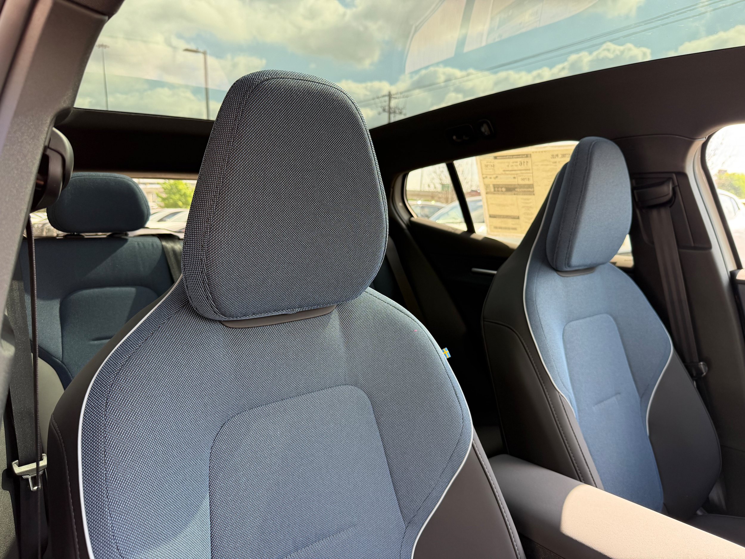 New 2026 Volvo EX30 Plus w/ Protection Package RWD image 9