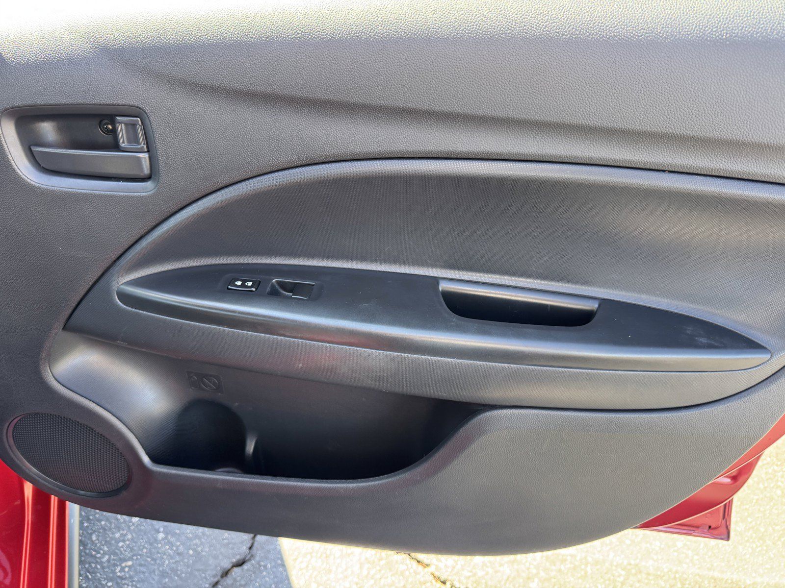 Used 2024 Mitsubishi Mirage ES FWD image 9