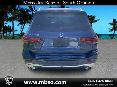 Certified 2023 Mercedes-Benz GLB 250 w/ Premium Package image 17
