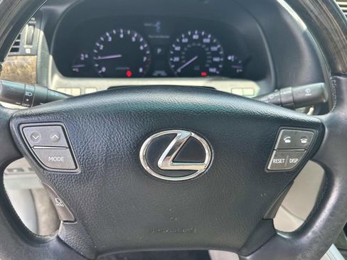 Used 2008 Lexus LS 460 RWD image 16