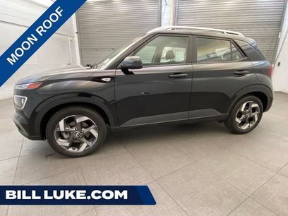 Used 2025 Hyundai Venue SEL