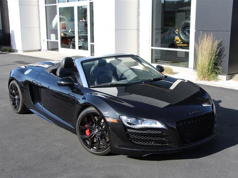 Used 2011 Audi R8 V10 AWD/4WD image 2