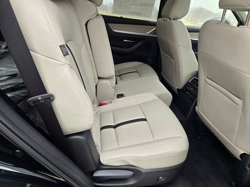 New 2026 MAZDA CX-90 3.3 Turbo w/ Preferred Package image 8