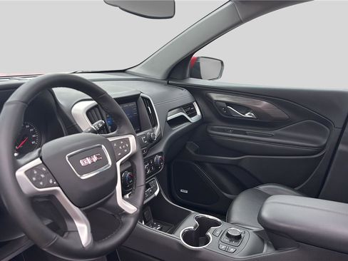 Used 2023 GMC Terrain SLT w/ Infotainment Package II image 19