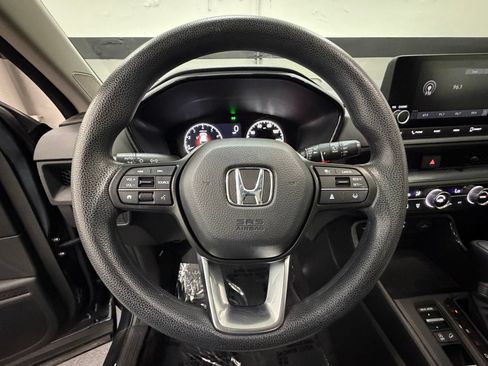 Used 2024 Honda CR-V EX image 27