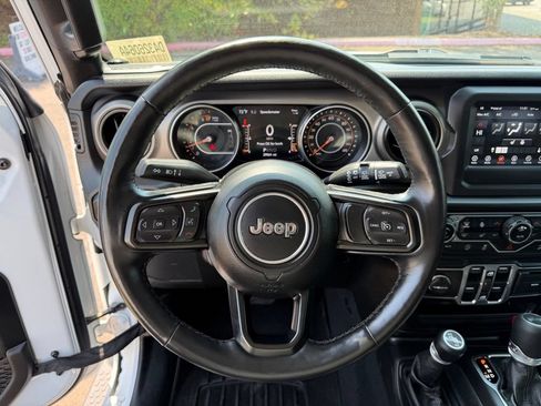 Used 2020 Jeep Wrangler Unlimited Sport S AWD/4WD image 18