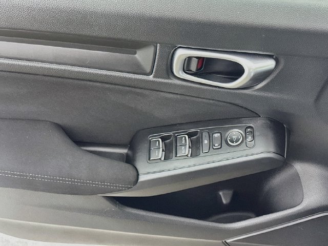Used 2023 Honda Civic LX image 19