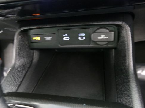 Used 2025 Honda Civic Sport image 19