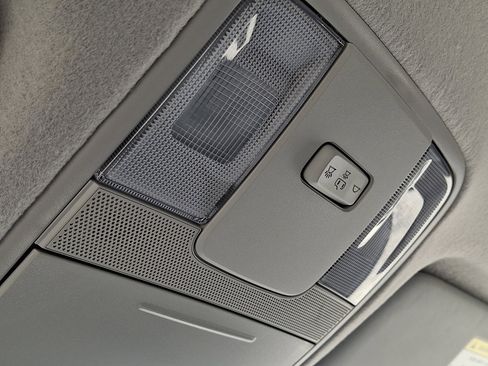 Used 2023 Kia Forte LXS w/ LXS Technology Package FWD image 33