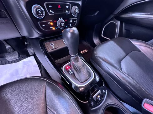 Used 2021 Jeep Compass Limited FWD image 29