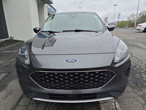 Used 2020 Ford Escape SE AWD/4WD image 2