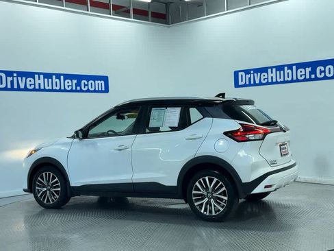 Used 2021 Nissan Kicks SV FWD image 8