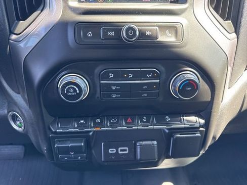 Used 2023 Chevrolet Silverado 1500 Custom Trail Boss AWD/4WD image 22