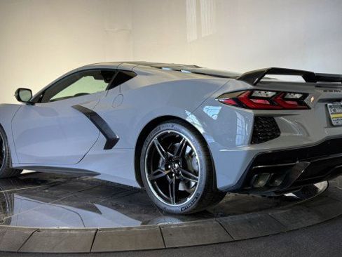 Used 2024 Chevrolet Corvette Stingray Premium Cpe w/ Z51 Performance Package RWD image 26