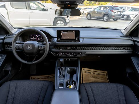 Used 2023 Honda Accord EX image 24