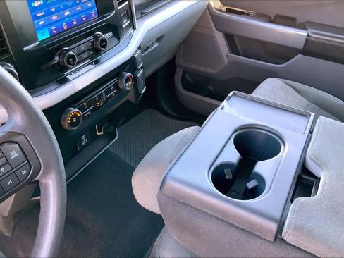 Used 2023 Ford F150 XLT w/ Trailer Tow Package image 16