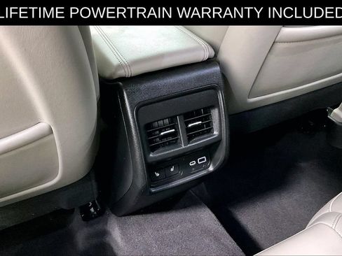 Used 2023 Cadillac XT4 Premium Luxury w/ Technology Package AWD/4WD image 30
