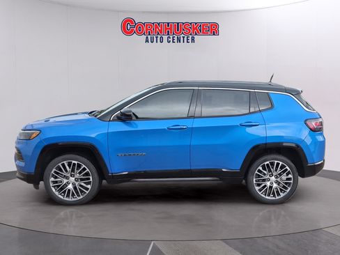 Certified 2023 Jeep Compass Limited w/ Elite Group AWD/4WD image 5