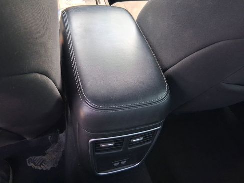 Used 2022 Dodge Charger SXT image 28