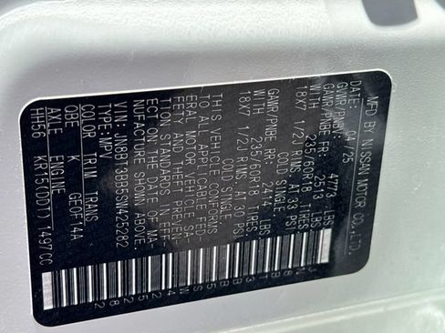 Used 2025 Nissan Rogue SV AWD/4WD image 17