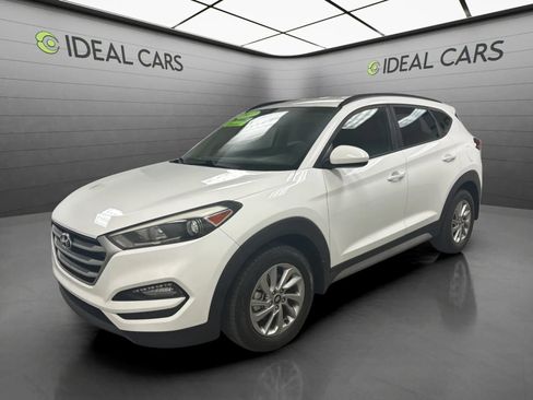 Used 2017 Hyundai Tucson SE w/ SE Popular Package 02 FWD image 1