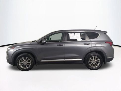 Used 2019 Hyundai Santa Fe SE image 8