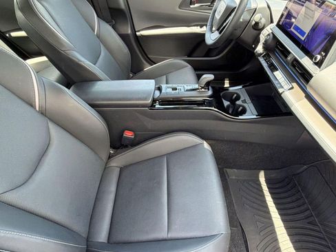 Used 2024 Toyota Prius Limited w/ Limited Premium Package FWD image 26