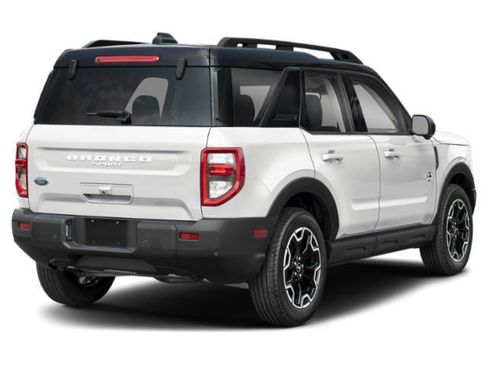 New 2026 Ford Bronco Sport Outer Banks AWD/4WD image 2