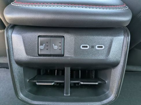 New 2026 Dodge Charger R/T AWD/4WD image 13