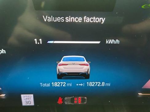 Used 2023 BMW i4 eDrive35 RWD image 39